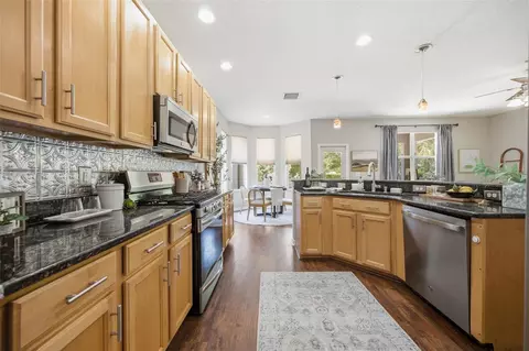 Kitchen - 13603 Sigler St, Riverview, FL 33579 photo 4 of 5