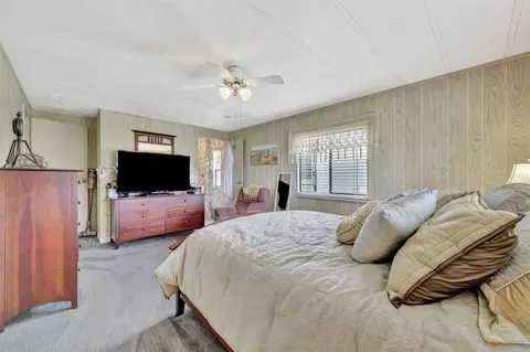 129 E Saint Lucia Loop, Apollo Beach, FL 33572 photo 60