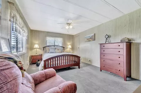 129 E Saint Lucia Loop, Apollo Beach, FL 33572 photo 59