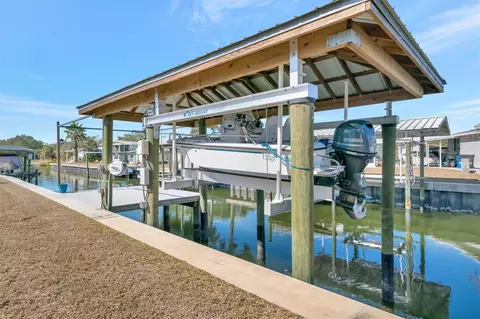 129 E Saint Lucia Loop, Apollo Beach, FL 33572 photo 7
