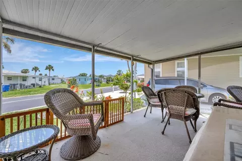 129 E Saint Lucia Loop, Apollo Beach, FL 33572 photo 40