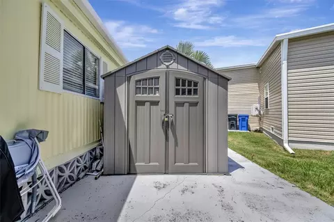 129 E Saint Lucia Loop, Apollo Beach, FL 33572 photo 43
