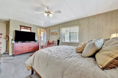 129 E Saint Lucia Loop, Apollo Beach, FL 33572 photo 61