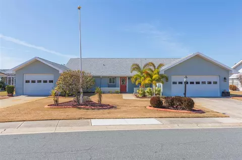 319 Brockfield Dr, Sun City Center, FL 33573