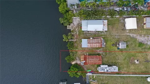 3306 W Shell Point Rd, Ruskin, FL 33570 photo 2