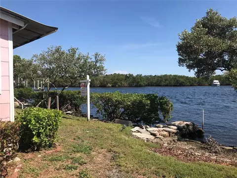 3306 W Shell Point Rd, Ruskin, FL 33570 photo 9