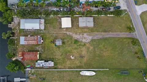 3306 W Shell Point Rd, Ruskin, FL 33570 photo 4