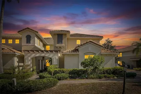 1420 Emerald Dunes Dr, Sun City Center, FL 33573