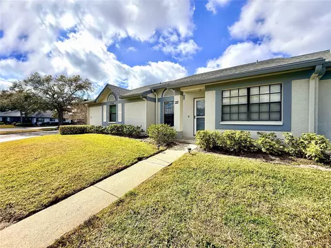 2749 Countryside Blvd #22, Clearwater, FL 33761
