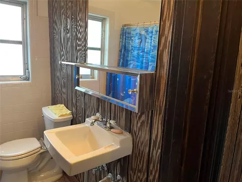 Bath - 2004 S Riverside Dr, Edgewater, FL 32141 photo 2 of 2