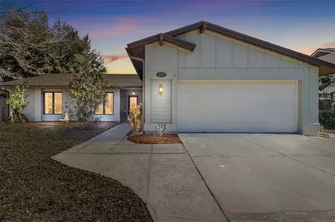 15717 Pennington Rd, Tampa, FL 33624