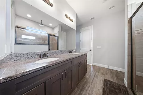Bath - 3090 80 Foot Rd, Bartow, FL 33830 photo 1 of 3