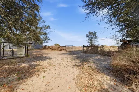 Exterior - 3090 80 Foot Rd, Bartow, FL 33830 photo 6 of 7
