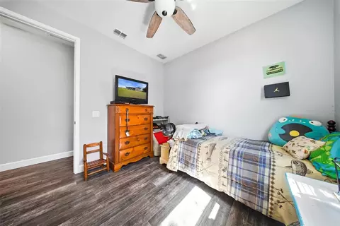 Bedroom - 3090 80 Foot Rd, Bartow, FL 33830 photo 4 of 6