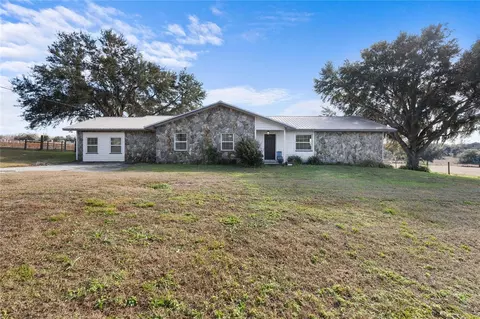 31226 Saint Joe Rd, Dade City, FL 33525