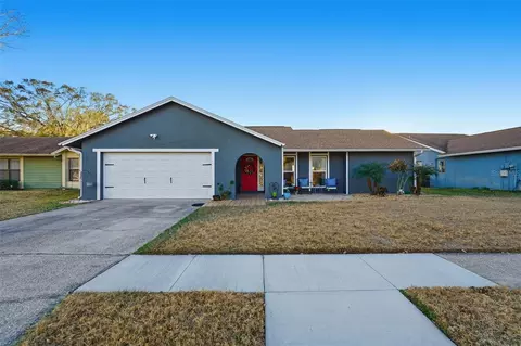 1925 Dockside Dr, Valrico, FL 33594