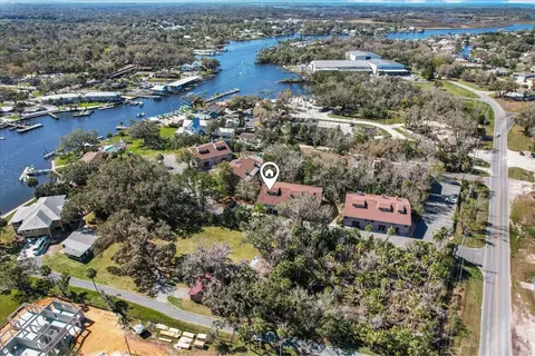 5164 S Swiftwater Way, Homosassa, FL 34448
