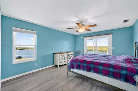 Bedroom - 3395 Eagle Nest Dr, Hernando Beach, FL 34607 photo 1 of 5