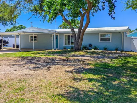 489 Fox Run Trl, Apollo Beach, FL 33572 photo 1