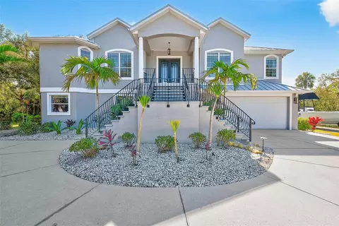 Exterior - 3410 26th Ave E, Bradenton, FL 34208 photo 3 of 25