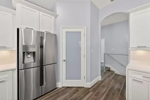 Kitchen - 3410 26th Ave E, Bradenton, FL 34208 photo 5 of 12