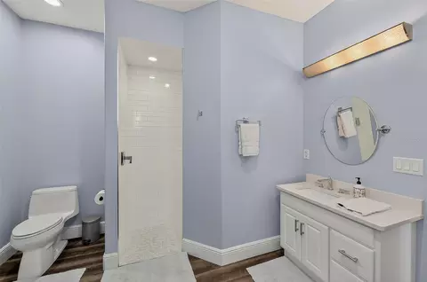 Bath - 3410 26th Ave E, Bradenton, FL 34208 photo 6 of 8