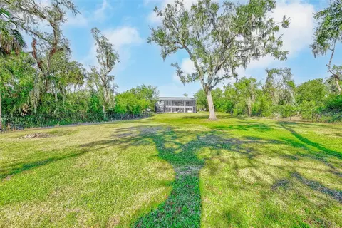 Exterior - 3410 26th Ave E, Bradenton, FL 34208 photo 22 of 25