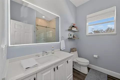 Bath - 3410 26th Ave E, Bradenton, FL 34208 photo 4 of 8