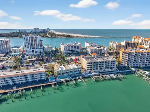 620 Bayway Blvd, Clearwater Beach, FL 33767