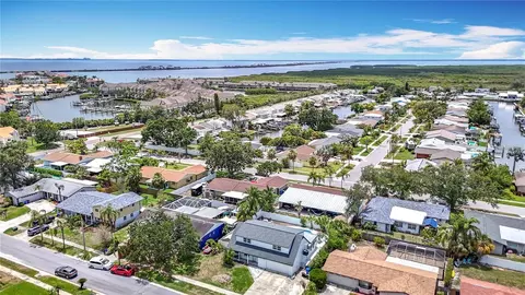 4710 Travertine Dr, Tampa, FL 33615