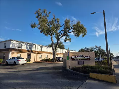 4724 Michael Ct #121, Tampa, FL 33614