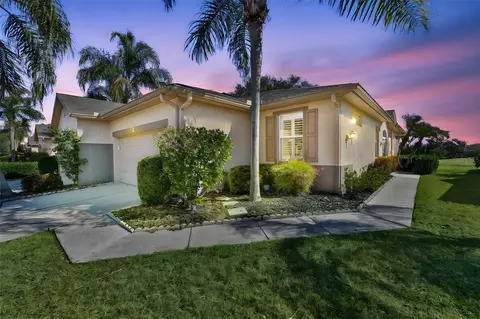 2019 Acadia Greens Dr #34, Sun City Center, FL 33573