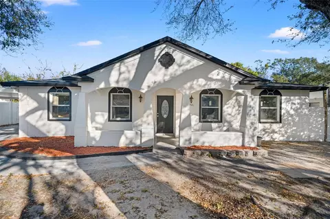 5921 Yorkshire Rd, Tampa, FL 33634