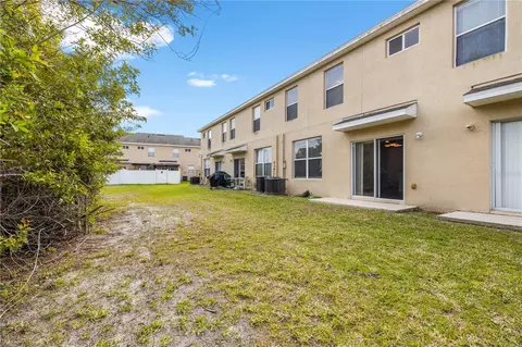 Exterior - 6229 Olivedale Dr, Riverview, FL 33578 photo 5 of 9