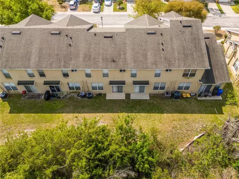 View/Area - 6229 Olivedale Dr, Riverview, FL 33578 photo 4 of 11