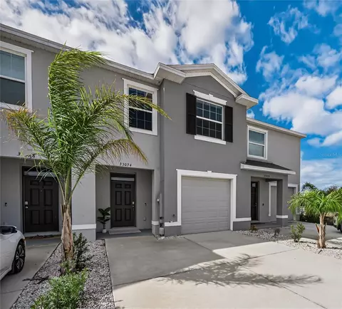33034 Major Oak Dr, Wesley Chapel, FL 33545