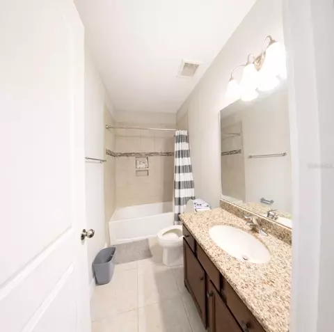 Bath - 1216 Old Windsor Way, Spring Hill, FL 34609 photo 9 of 9