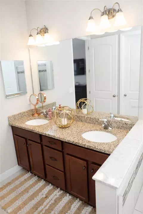 Bath - 1216 Old Windsor Way, Spring Hill, FL 34609 photo 1 of 9