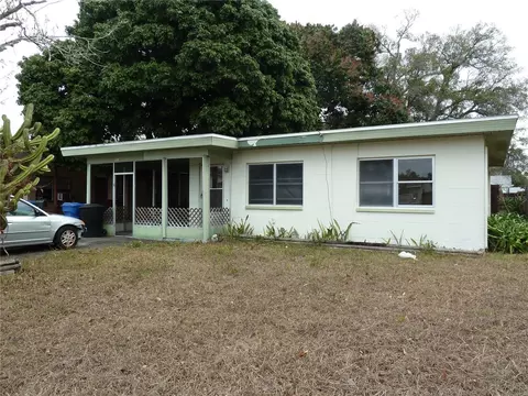3113 25th St N, Saint Petersburg, FL 33713