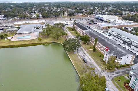 6015 19th St N #216, Saint Petersburg, FL 33714