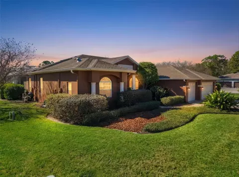 915 Vista Verde Ln, Ruskin, FL 33573