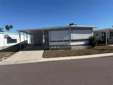 7901 40th Ave N #66, Saint Petersburg, FL 33709