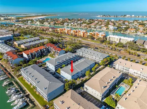 545 Pinellas Bayway S #301, Saint Petersburg, FL 33715