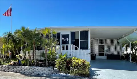 105 Pinebark Dr, Palm Harbor, FL 34684