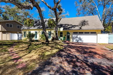 8279 29th Ave N, Saint Petersburg, FL 33710