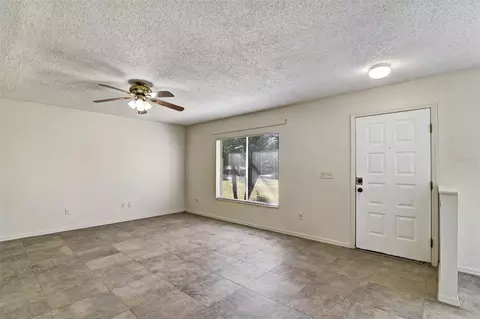 Living - 10805 Keys Gate Dr, Riverview, FL 33579 photo 2 of 6