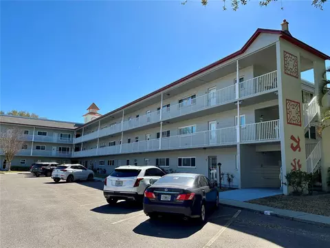 2261 Swedish Dr #21, Clearwater, FL 33763