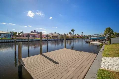 Other - 910 Spindle Palm Way, Apollo Beach, FL 33572 photo 4 of 7