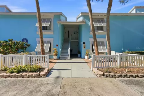 3585 41st Way S #B, Saint Petersburg, FL 33711