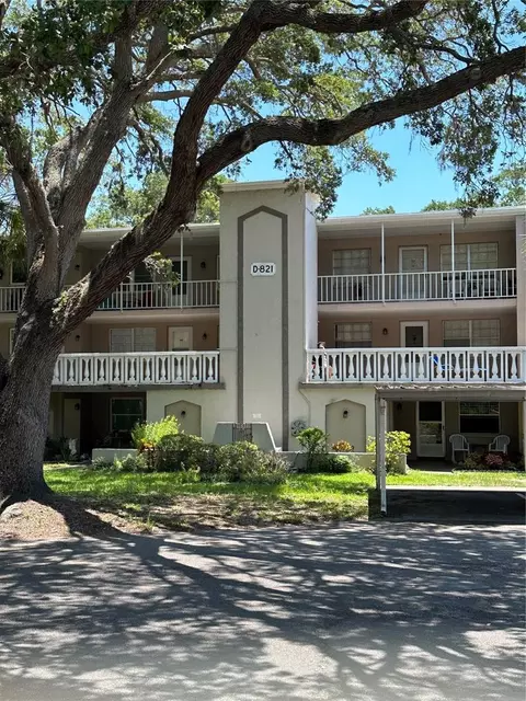 821 Patricia Ave #106, Dunedin, FL 34698